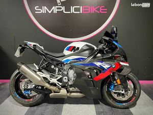 BMW M 1000RR