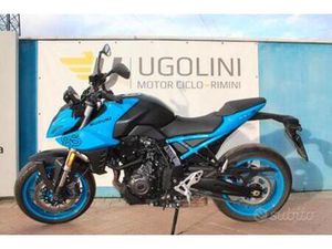SUZUKI GSX-8S