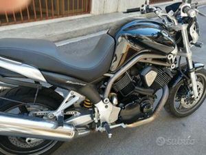 YAMAHA BT 1100 - 2002