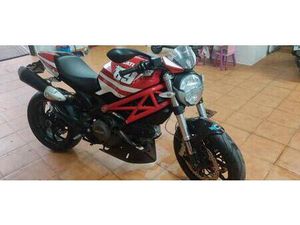 DUCATI - MONSTER