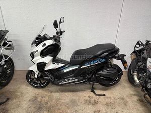 KEEWAY - VIESTE 300 XDV