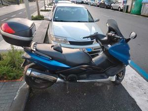 YAMAHA - T-MAX