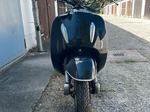 VERKAUFE RETRO ROLLER MIT PAPIERE UND SCHLÜSSEL