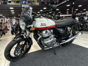 ROYAL ENFIELD INTERCEPTOR INT 650 648 CM3, 2010 GOD.