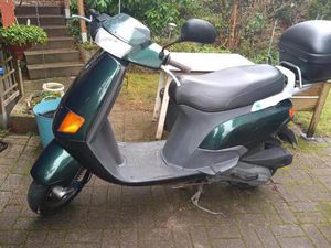 PIAGGIO SKR 125 GRÜN