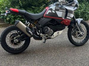DUCATI DESERTX