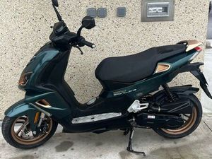 SCOOTER SPEEDFIGHT 4 ( SERVIE 1 FOIS )