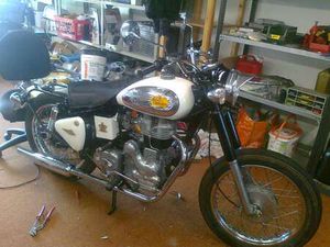 ROYAL ENFIELD BULLET 350