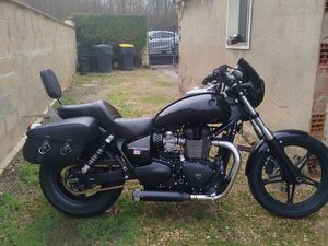 MOTO TRIUMPH 865 SPEEDMASTER