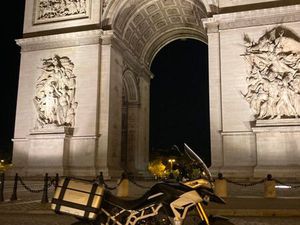 TRIUMPH TIGER 900 RALLY PRO