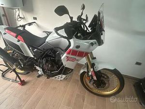 MOTO TENERE&APOS; 700 EDIZIONE RALLY