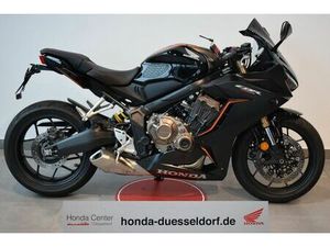 HONDA CBR 650 R * ZUBEHÖR * TOP ZUSTAND *NUR 2890 KM *