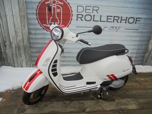 VESPA GTS 300 SUPER RACING SIXTIES E5