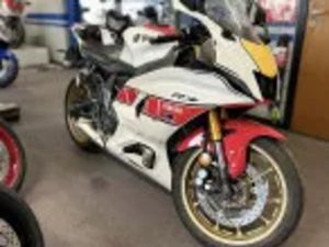 YAMAHA YZF R7 WORLD GP 60TH ANNIVERSARY EDITION