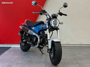 HONDA DAX ST 125 BLEU - PROCHE DU NEUF - GARANTI JUSQU'EN 12/2029