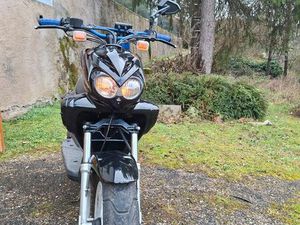 MBK STUNT 2013 – 50 KM – ENTIEREMENT NEUF – AUCUN FRAIS