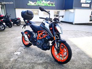 KTM DUKE 390