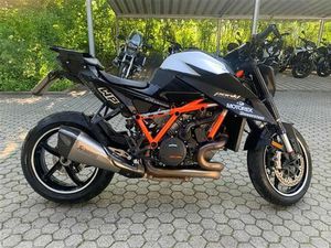 KTM 1290 SUPERDUKE R EVO INKL. TECH PACK, WE