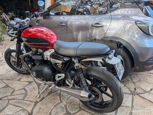 TRIUMPH SPEED TWIN 1200