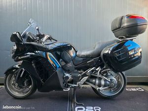 KAWASAKI GTR 1400
