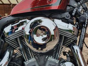 ② HARLEY DAVIDSON SEVENTY TWO