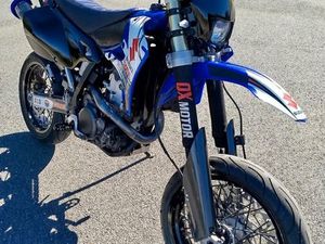 SUZUKI 400 DRZ