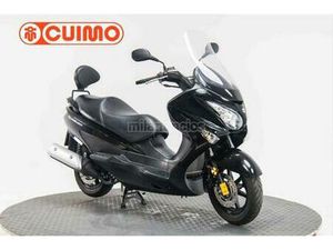 SUZUKI - BURGMAN 200