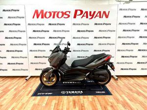 YAMAHA - XMAX 125