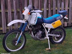 SUZUKI 600 DR