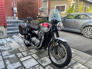 2017 TRIUMPH BONNEVILLE T120