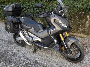 HONDA XADV