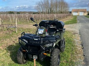 TRÈS BEAU QUAD POLARIS