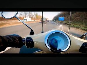 SCOOTER ÉLECTRIQUE RIDER 5000 ÉQUIVALENT 125 CM3