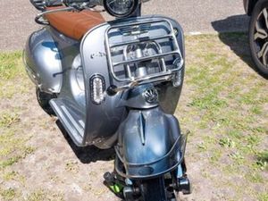 SCOOTER ÉLECTRIQUE 50 EASY WATTS