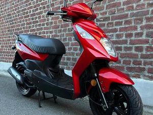 ② SYM ORBIT 2 A KLASSE