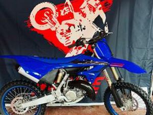 YAMAHA YZ 125 CROSS 2023