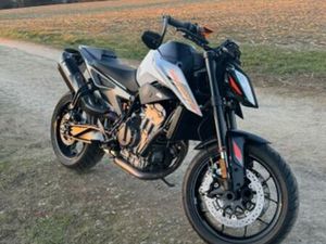 KTM 790 DUKE VIELE EXTRAS