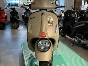 VESPA GTV LED USB LM