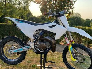 85 HUSQVARNA