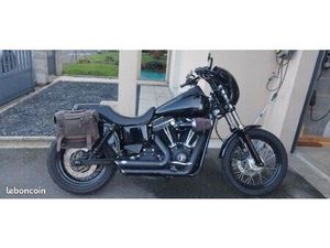 HARLEY DAVISON FXD STREET BOB