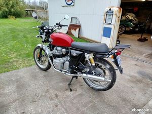 ROYAL ENFIELD INTERCEPTOR