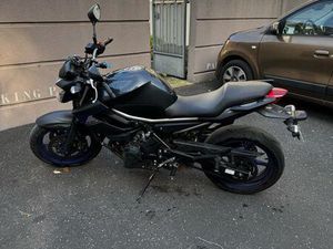 YAMAHA XJ6