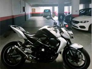 KAWASAKI - Z750