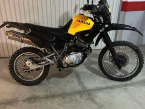 YAMAHA - XT 600E