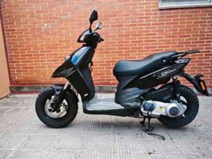 PIAGGIO - TYPHOÓN 125 4T