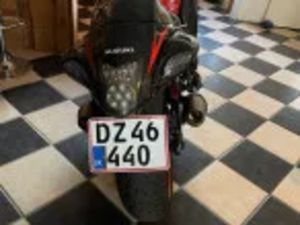 SUZUKI GSX 1300 R HAYABUSA