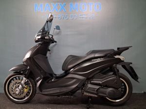 PIAGGIO BEVERLY 300I POLICE ABS/ASR →