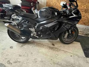 SUZUKI GSX-R 600 2011