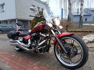 YAMAHA XV 1900 RAIDER