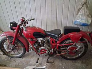 MOTO GUZZI AIRONE ROSSO